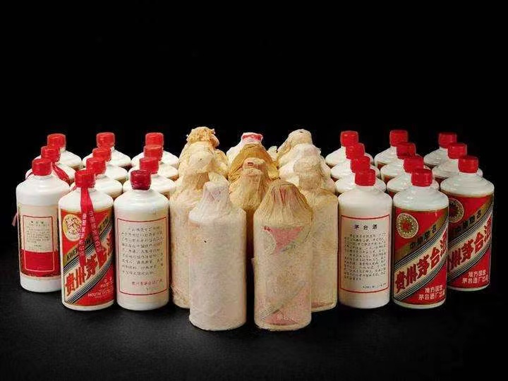 毛嘴镇日照岚山回收酒价格哪里回收(附近上门回收茅台酒）?